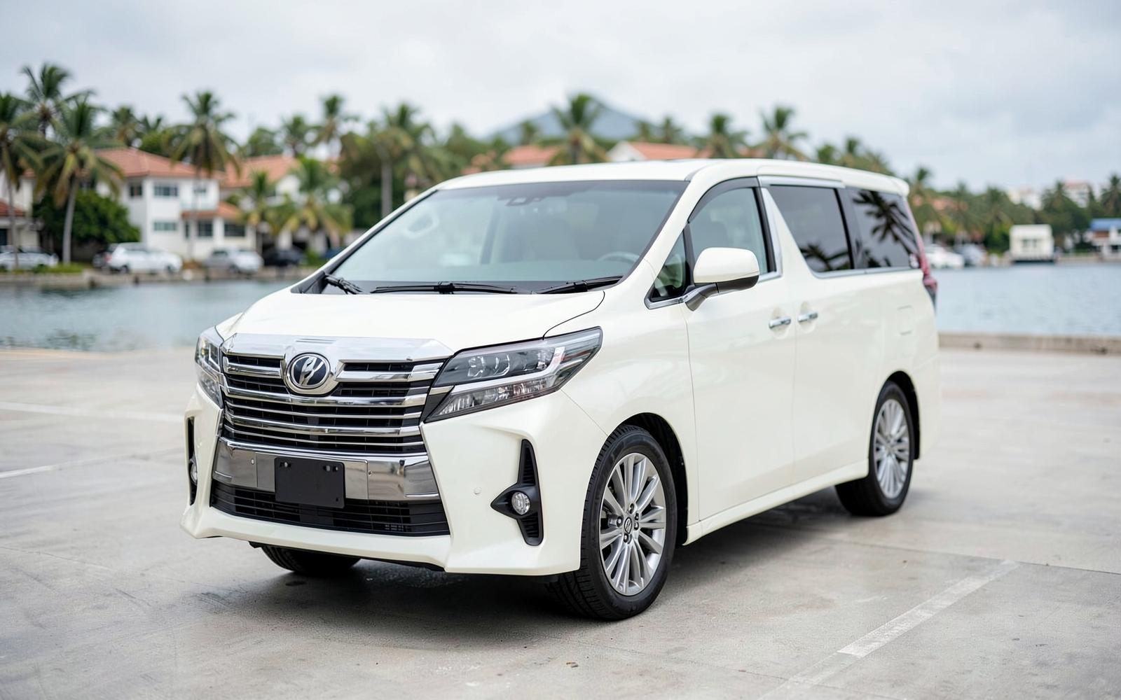 Toyota Alphard at the BESEKI showroom