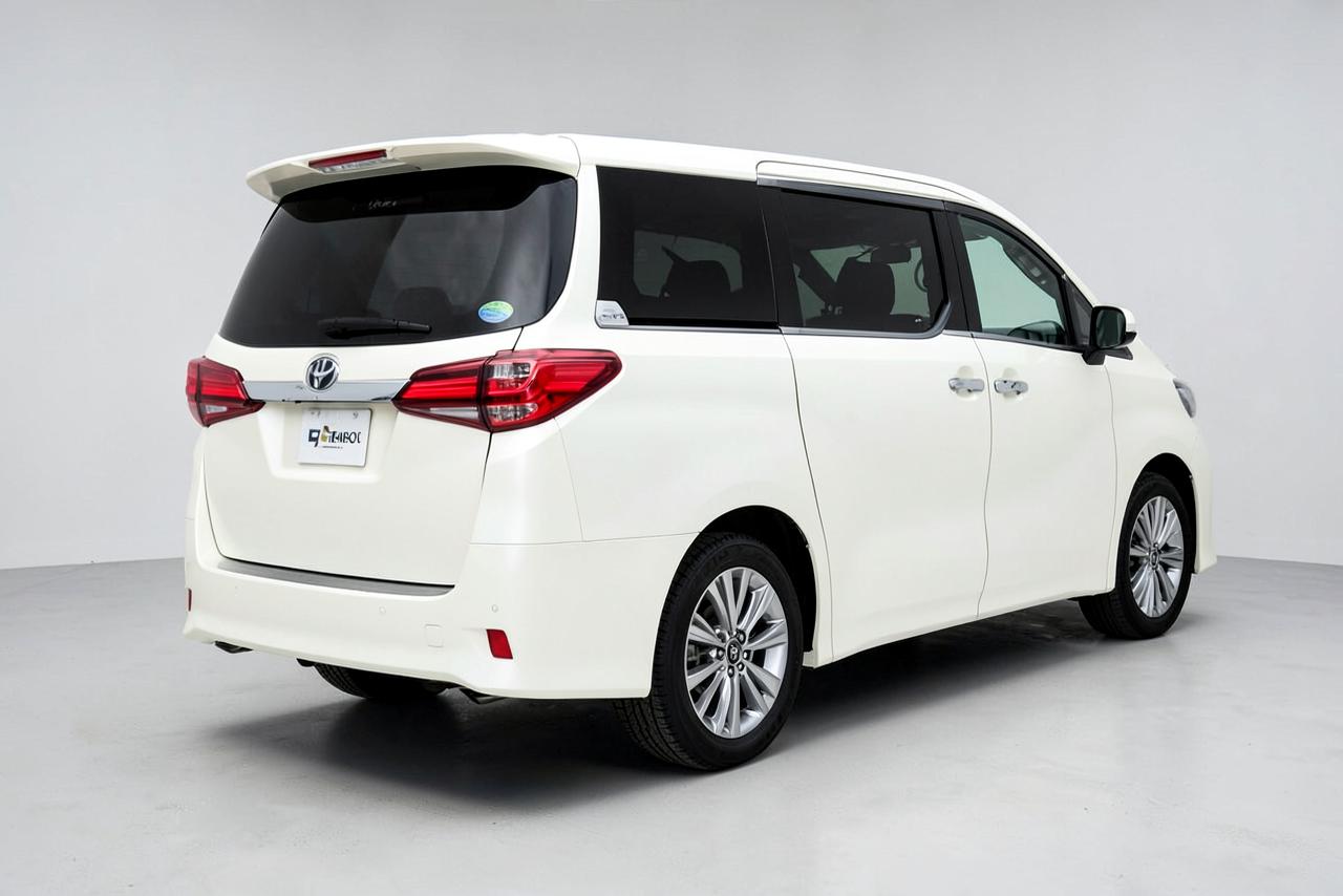 Toyota Alphard 2019 — Pearl White